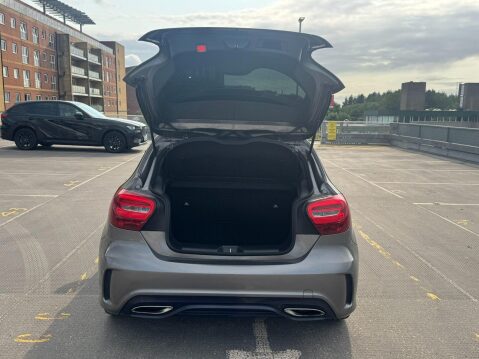 Mercedes-Benz A Class 1.5 A180d AMG Line Euro 6 (s/s) 5dr 37