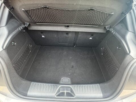Mercedes-Benz A Class 1.5 A180d AMG Line Euro 6 (s/s) 5dr 38