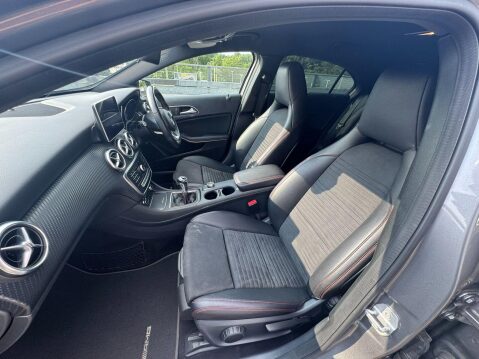 Mercedes-Benz A Class 1.5 A180d AMG Line Euro 6 (s/s) 5dr 40