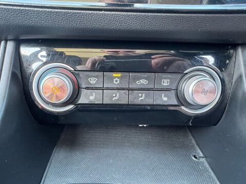 MG ZS 44.5kWh Exclusive Auto 5dr 30