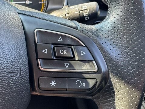 MG ZS 44.5kWh Exclusive Auto 5dr 41