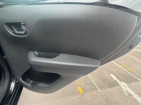 Toyota Aygo 1.0 VVT-i x-play Euro 6 5dr 43