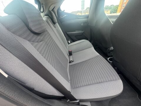 Toyota Aygo 1.0 VVT-i x-play Euro 6 5dr 44