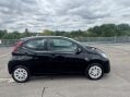 Toyota Aygo 1.0 VVT-i x-play Euro 6 5dr 9