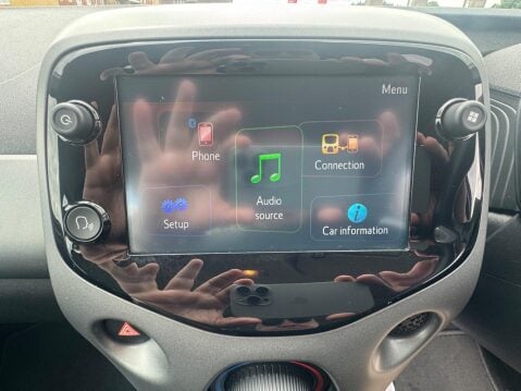 Toyota Aygo 1.0 VVT-i x-play Euro 6 5dr 26