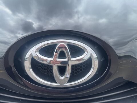 Toyota Aygo 1.0 VVT-i x-play Euro 6 5dr 17