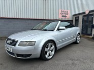 Audi A4 TDI SPORT 1