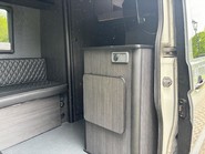 Volkswagen Crafter CR35 TDI L H/R P/V TRENDLINE 38