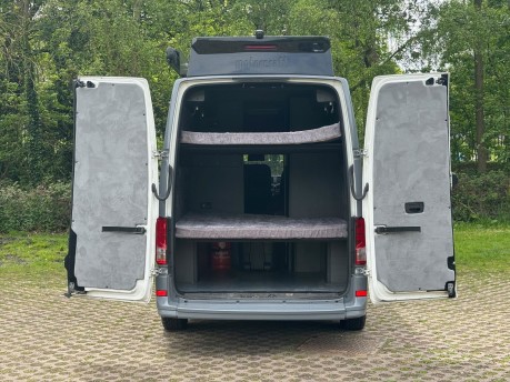 Volkswagen Crafter CR35 TDI L H/R P/V TRENDLINE 53