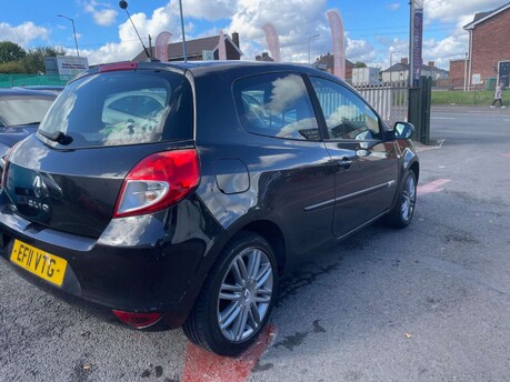 Renault Clio 1.1 Clio Dynamique TomTom 16V 3dr 4