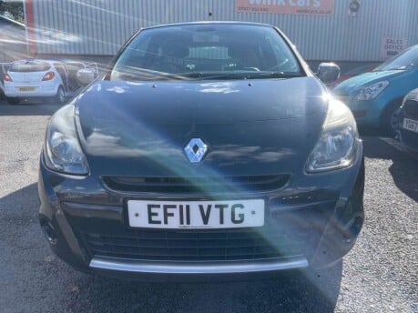 Renault Clio 1.1 Clio Dynamique TomTom 16V 3dr 8