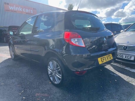 Renault Clio 1.1 Clio Dynamique TomTom 16V 3dr 16