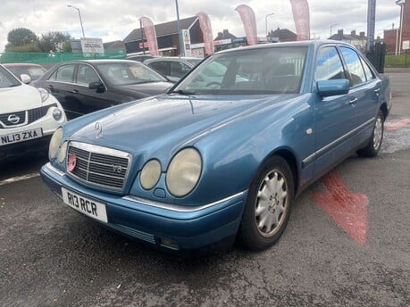 Mercedes-Benz E Class E320 ELEGANCE V6