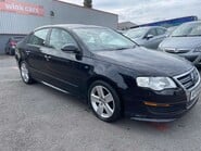 Volkswagen Passat 2.0 Passat R-Line TDI 110 4dr 12