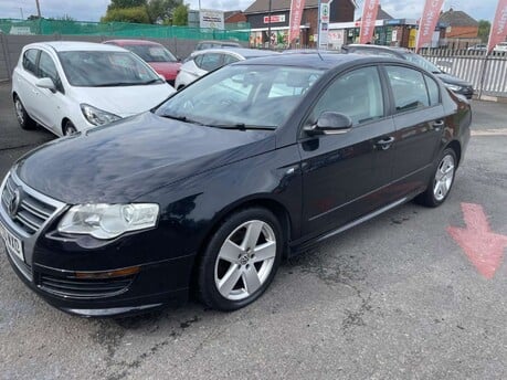 Volkswagen Passat 2.0 Passat R-Line TDI 110 4dr 36