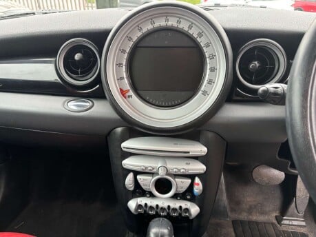 Mini Hatch 1.6 Cooper Auto 3dr 12