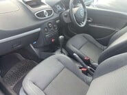 Renault Clio 1.6 Clio Expression VVT Auto 5dr 3