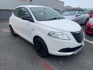 Chrysler Ypsilon 1.2 Ypsilon Silver 5dr 24