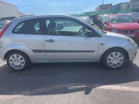 Ford Fiesta 1.2 Fiesta Style Climate 3dr 1