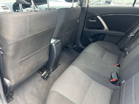 Toyota Avensis 2.0 Avensis TR D-4D 5dr 22