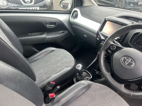 Toyota Aygo 1.0 Aygo X-Pression VVT-i 5dr 25