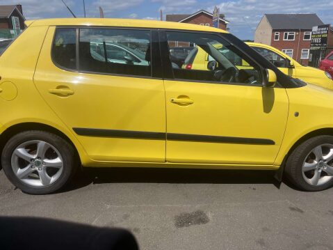 Skoda Fabia 1.2 Fabia 2 HTP 70 5dr 19