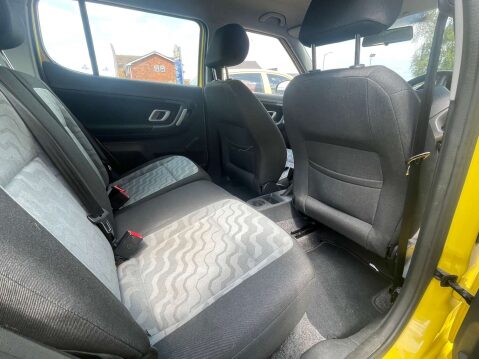 Skoda Fabia 1.2 Fabia 2 HTP 70 5dr 14