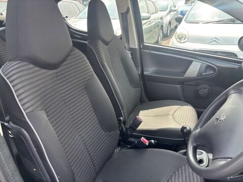 Peugeot 107 1.0 107 Active 5dr 6
