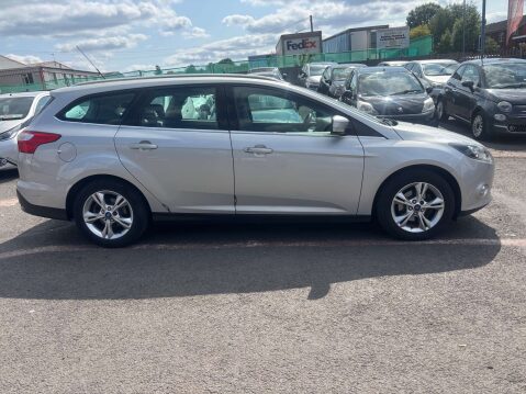 Ford Focus 1.6 Focus Zetec 125 5dr 14