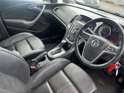 Vauxhall Astra 2.0 Astra Elite CDTI Auto 5dr 31