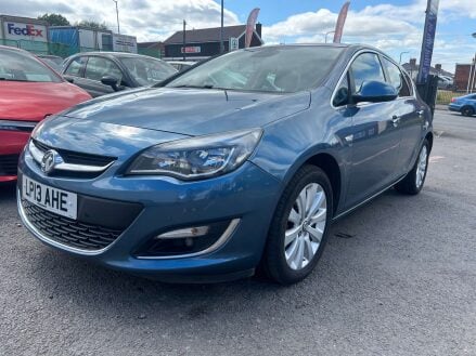 Vauxhall Astra 2.0 Astra Elite CDTI Auto 5dr