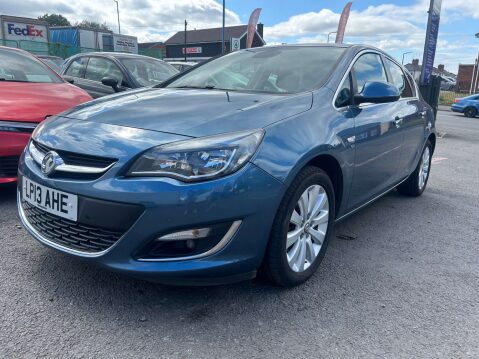 Vauxhall Astra 2.0 Astra Elite CDTI Auto 5dr 1