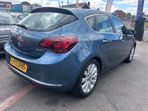 Vauxhall Astra 2.0 Astra Elite CDTI Auto 5dr 28