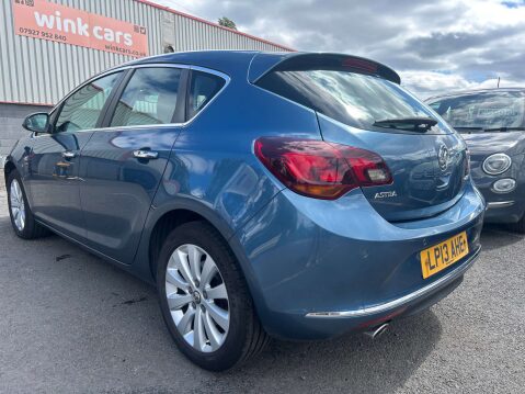 Vauxhall Astra 2.0 Astra Elite CDTI Auto 5dr 4