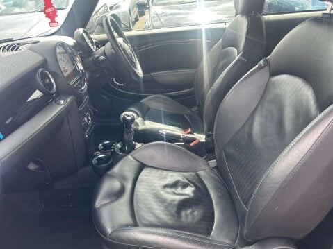 Mini Hatch 1.6 Cooper Bayswater 3dr 28