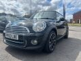 Mini Hatch 1.6 Cooper Bayswater 3dr 30