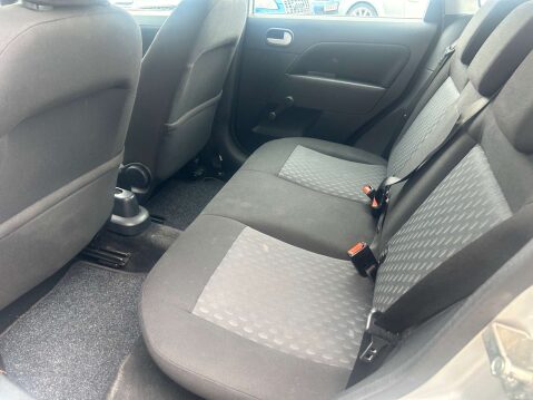 Ford Fiesta 1.4 Fiesta Zetec 5dr 9