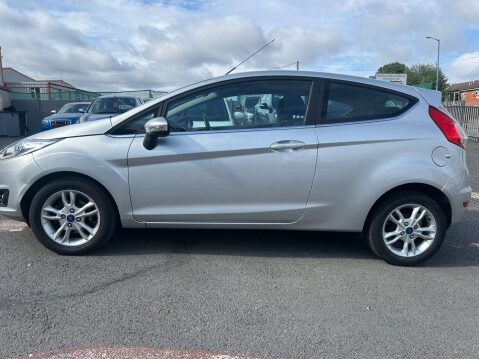 Ford Fiesta 1.2 Fiesta Zetec 3dr 6