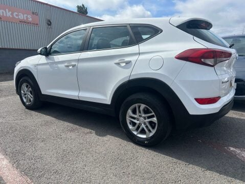 Hyundai TUCSON 1.7 Tucson S Blue Drive 2WD CRDi 5dr 29