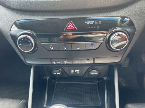 Hyundai TUCSON 1.7 Tucson S Blue Drive 2WD CRDi 5dr 19