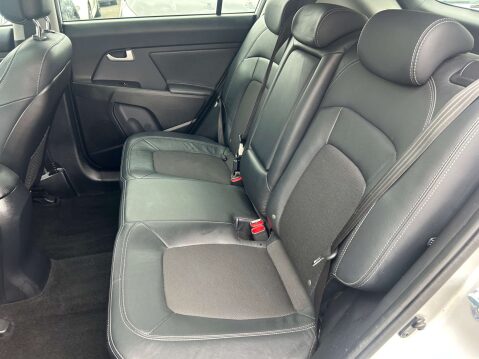 Kia Sportage 2.0 Sportage KX-2 CRDi 4WD 5dr 19