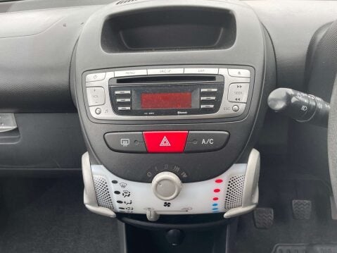 Toyota Aygo 1.0 Aygo VVT-i Ice 5dr 22