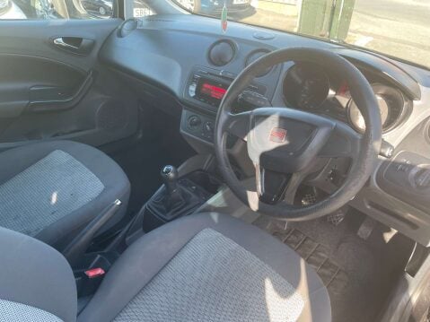 SEAT Ibiza 1.4 Ibiza SE 3dr 7