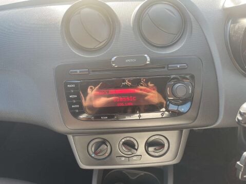 SEAT Ibiza 1.4 Ibiza SE 3dr 24