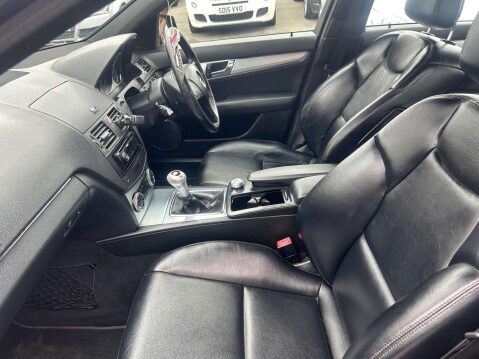 Mercedes-Benz C Class 1.8 C180 Sport CGI BlueEfficiency 4dr 21