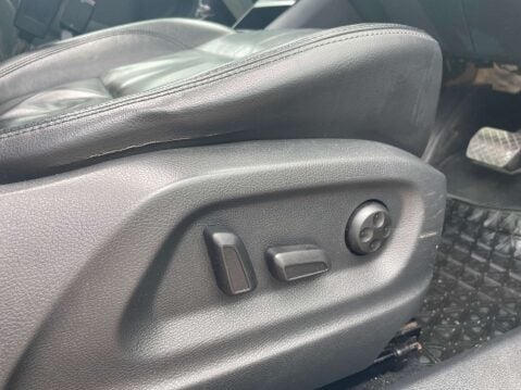 Volkswagen Tiguan 2.0 Tiguan Match TDI BlueMotion Technology 4Motion Semi-Auto 4WD 5dr 31
