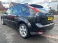 Ford Focus 1.6 Focus Zetec Climate Auto 5dr 7