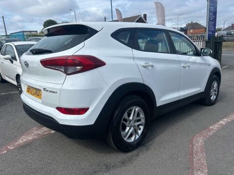 Hyundai TUCSON 1.7 Tucson S Blue Drive 2WD CRDi 5dr 7