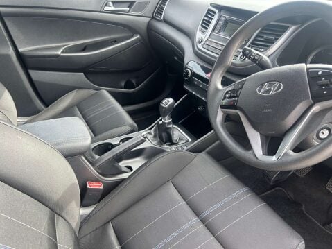 Hyundai TUCSON 1.7 Tucson S Blue Drive 2WD CRDi 5dr 16
