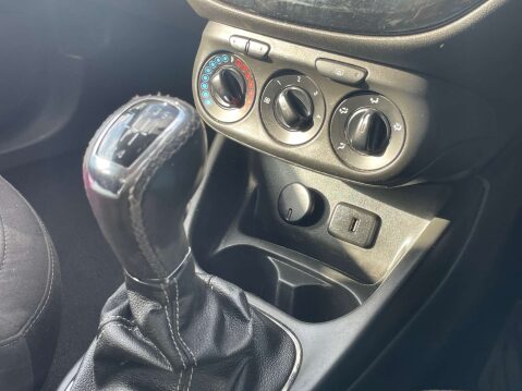 Vauxhall Corsa 1.4 Corsa Limited Edition 5dr 21
